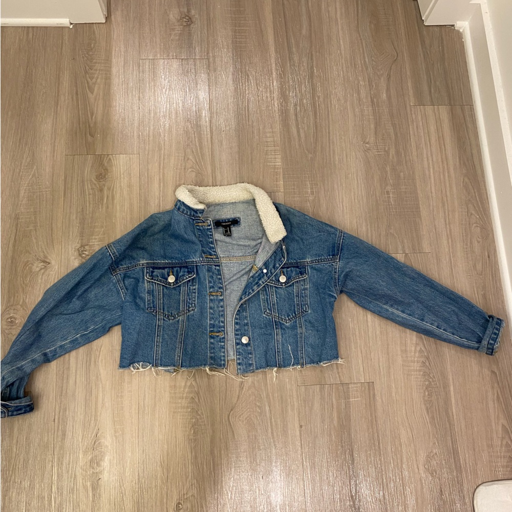 Forever 21 Light Blue Denim Cropped Jacket with Cream Lining